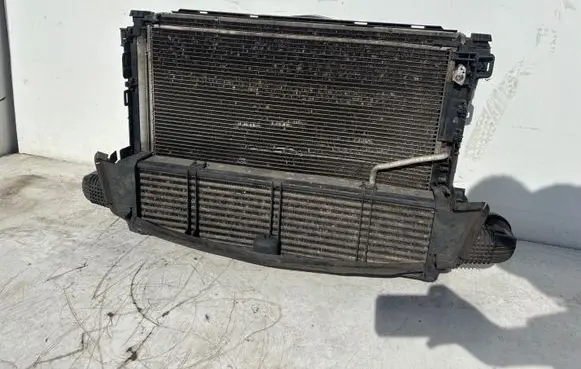 Mercedes-Benz C W204 Radiator set A2045000393 A2045000755 A2045003703