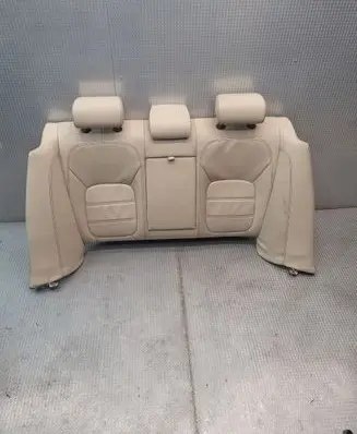 Jaguar XE Rear seat 