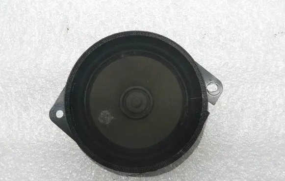 Chrysler Grand Voyager V Front door speaker 05064120AB