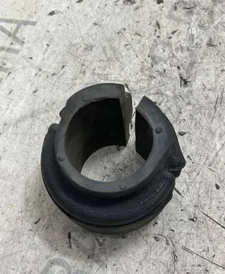 Audi Q5 SQ5 Sway bar bush bracket, front 4d0411327j