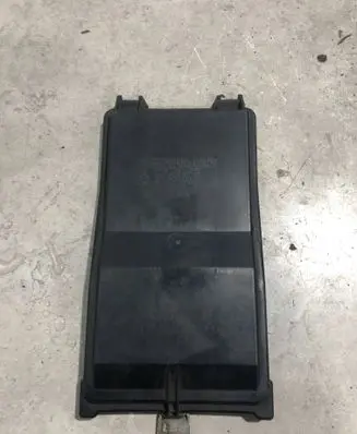 Mercedes-Benz S W126 Fuse box cover 1265400082
