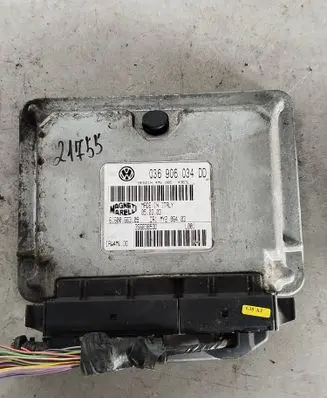 Volkswagen Polo Engine control unit/module 036906034dd