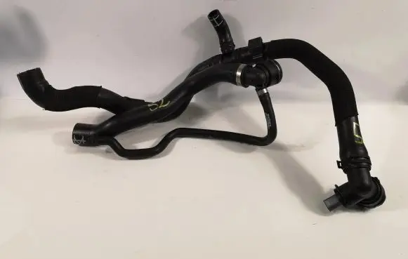Volkswagen Golf VII Engine coolant pipe/hose 5Q0121049CR
