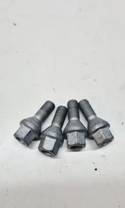 Renault Clio V Nuts/bolts 7707003016