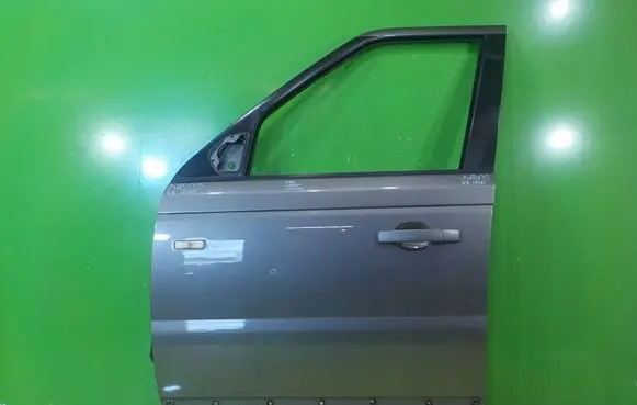 Land Rover Range Rover Sport L320 Front door PRZOD LEWE