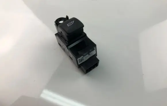 Volvo XC60 Electric window control switch 31433408