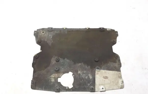 BMW X3 G01 Engine splash shield/under tray 7417386