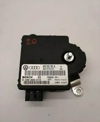 Audi A6 S6 C6 4F Power management control unit 4F0915181A 4F0910181E