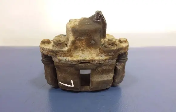 Dacia Sandero Front brake caliper