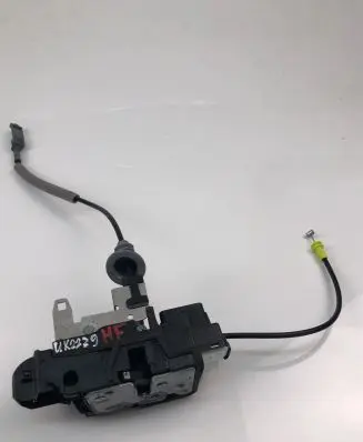 Volvo XC60 Coupe door lock (next to the handle) 31462456