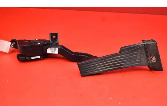 Hyundai i40 Accelerator throttle pedal 32727-3R300