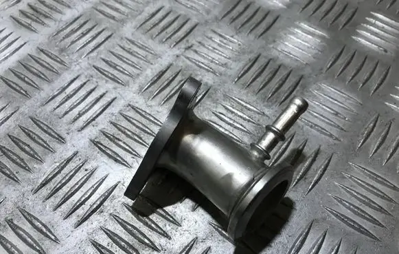 BMW 5 F10 F11 EGR valve line/pipe/hose