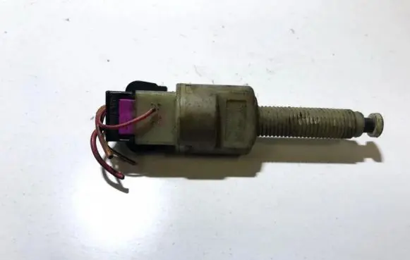 Audi A6 S6 C4 4A Brake pedal sensor switch 4a0945515a