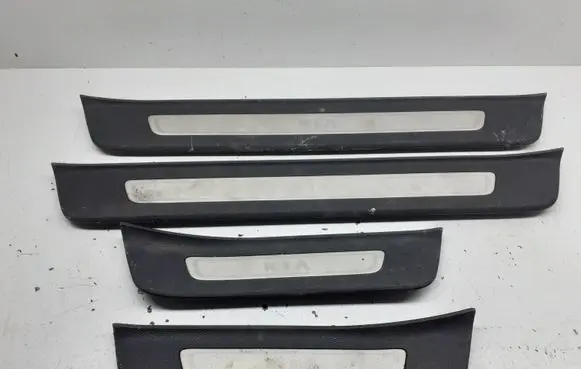 KIA Optima sill trim set (inner) 85883D4500 85878D4500