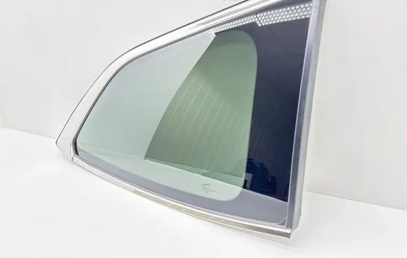 Subaru Ascent Rear side window