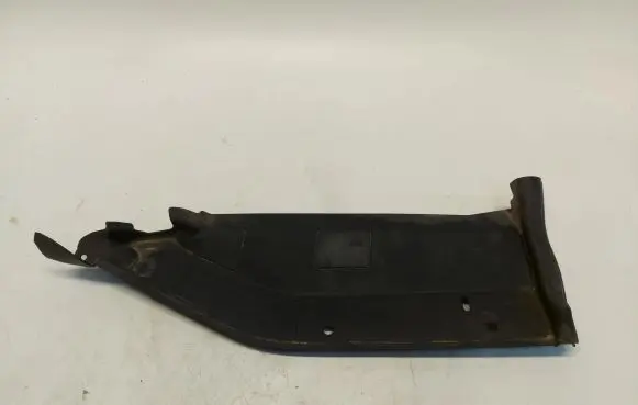 Audi A3 8Y Fender end trim 8Y0821170