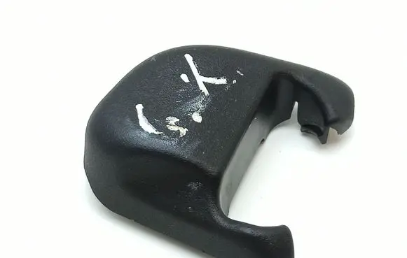 Mercedes-Benz B W246 W242 Seat belt trim A2466890137