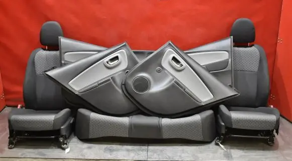 Seat set