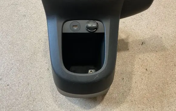 Hyundai Ioniq 5 Other center console (tunnel) element 847T0GI000