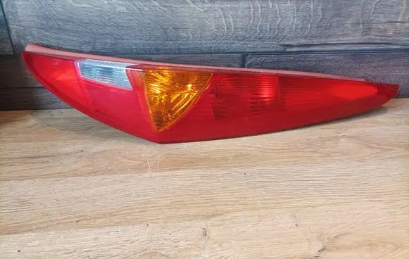 Fiat Punto (188) Rear/tail lights 286202 46523769