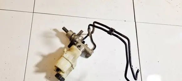Citroen C5 Brake fluid reservoir 03350885131 03.3508-8513.1