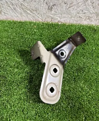 BMW 3 G20 G21 Fender mounting bracket 7419404