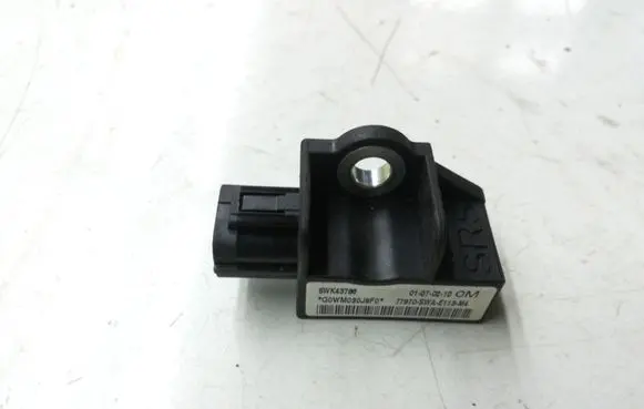 Honda CR-V Airbag deployment crash/impact sensor 5WK43786 G0WM030J9F0 77970SWAE113M4