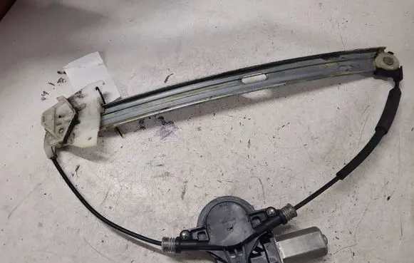 Mazda 6 Front door window regulator with motor D6515858X CM012030