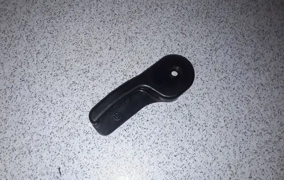 BMW 3 E36 Engine bonnet (hood) release handle 51231928469 1928469
