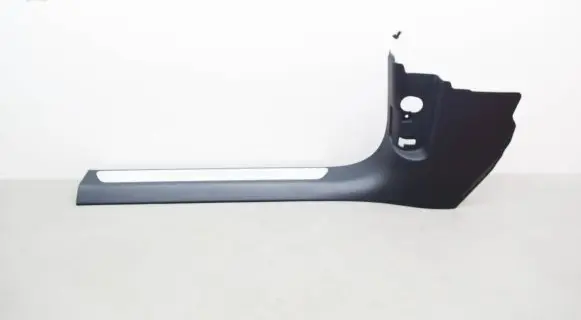 (A) pillar trim