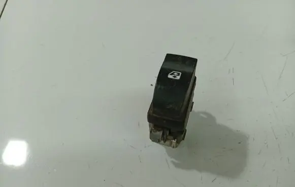 Renault Scenic II - Grand scenic II Electric window control switch 