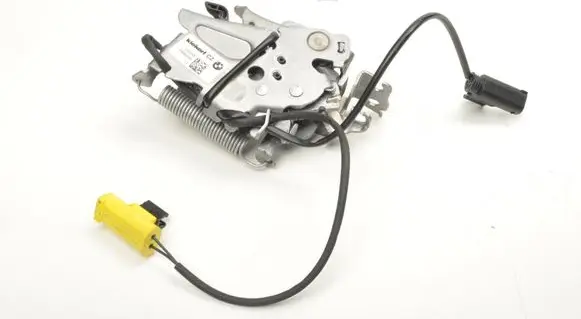 BMW 4 G22 G23 G24 G26 Engine bonnet/hood lock/catch 7468349