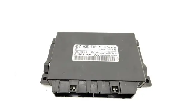 Mercedes-Benz E W211 Parking PDC control unit/module A0255457132 0263004025