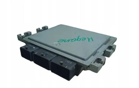 Ford Focus Engine control unit/module 8200565863 S122326109A