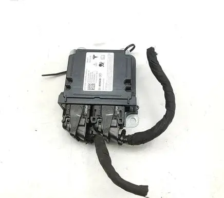 Tesla Model S Airbag control unit/module 147344600C 0285015361