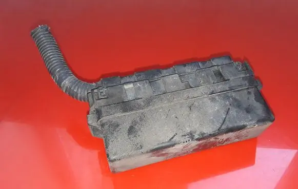 Nissan X-Trail T31 Fuse module NOCODE