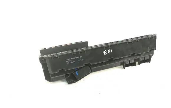 BMW 5 E60 E61 Fuse module 6957330