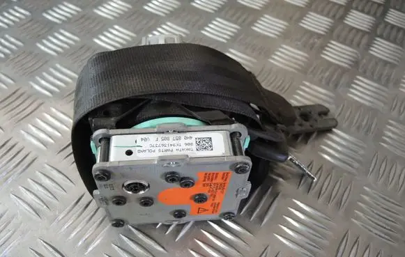 Audi A8 S8 D4 4H Rear seatbelt 4H0857805F