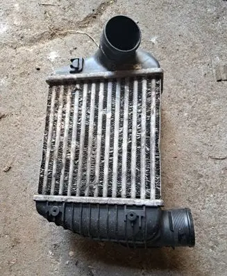 Audi A6 S6 C6 4F Intercooler radiator 4F0145805