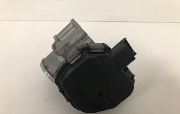 Citroen DS3 Throttle valve 9673534480