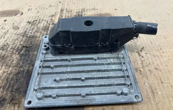 Ford Focus Engine control unit/module 4M5112A650HJ 9AYJ 118934101
