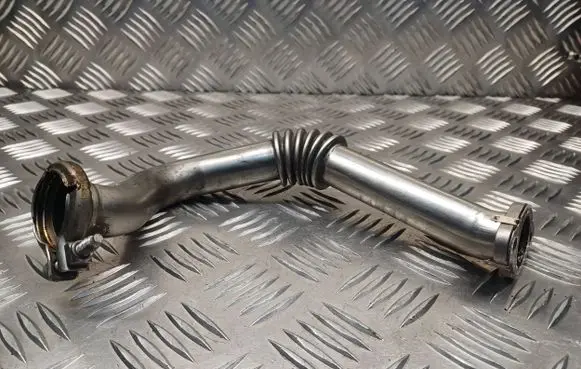 Audi Q5 SQ5 EGR valve line/pipe/hose 03L131521R