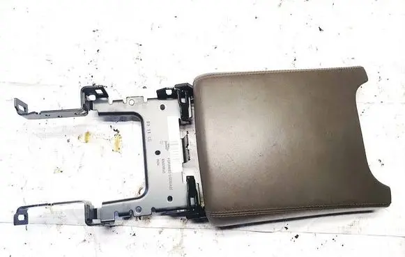 Jaguar XJ X351 Armrest 105009845 fdraw93-519d18a02