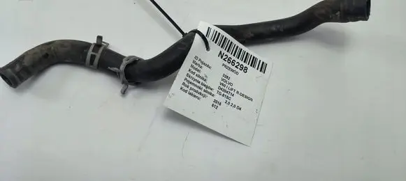 Volvo V60 Gearbox oil cooler pipe/hose 