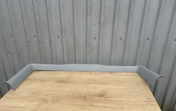 Tailgate trim