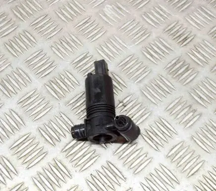 Volvo XC60 Windscreen/windshield washer pump 1024928
