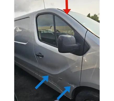 Opel Vivaro Front door