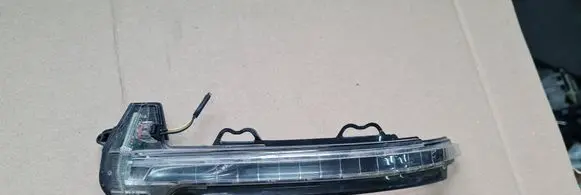 Audi A4 S4 B9 Mirror indicator light 8W0949101