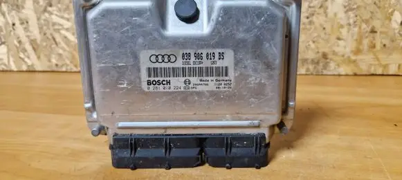 Audi A6 S6 C6 4F Engine control unit/module 038906019bs