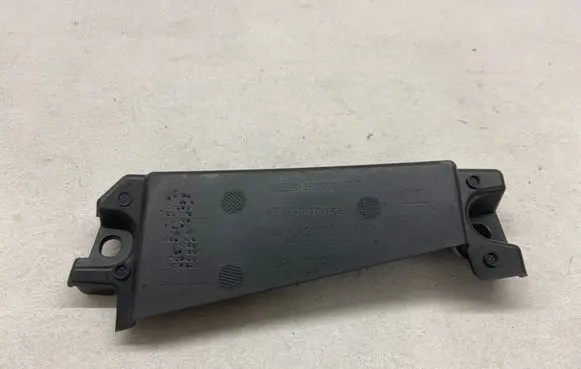 Mercedes-Benz GLA H247 Fender trim (molding) A4208856400 5852084 622B46354R
